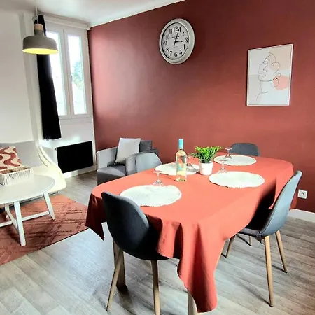 Cosy Chic Au Coeur De Lourdes-wifi-parking Apartmán *